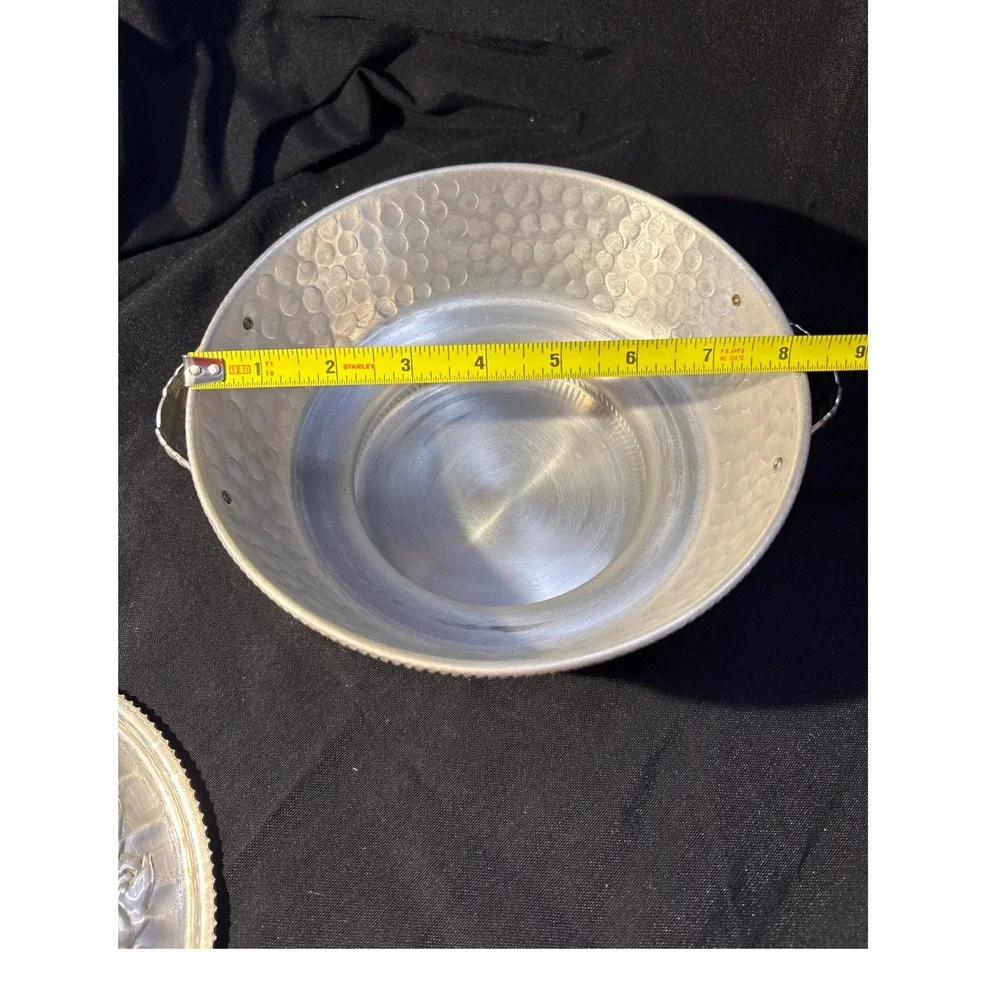 Vintage Hammered Aluminum Covered Casserole‎ Dish Floral Fruit Repousse 8 inch